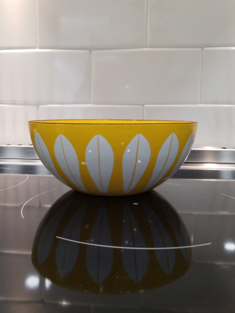 Catherineholm Yellow Lotus Pattern vintage mid century 8 inch bowl